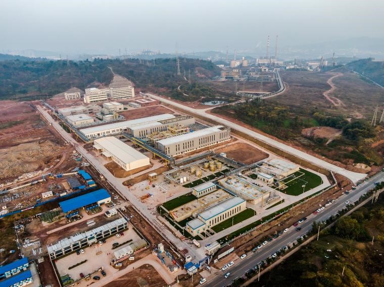 華陸新材（cái）氣（qì）凝膠複合（hé）材（cái）料項目（mù）建成開車